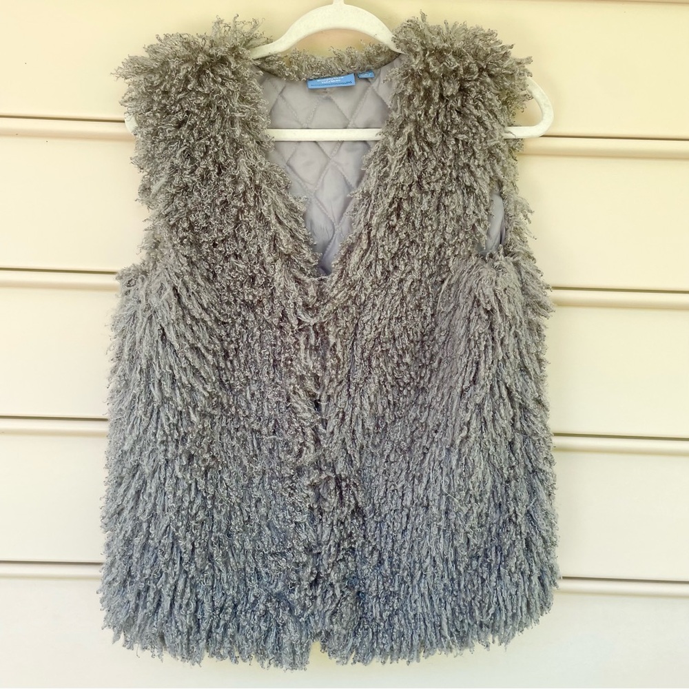 Simply Vera by Vera Wang Sleeveless Faux Fur Vest Gray Women's Size S/M Fashion